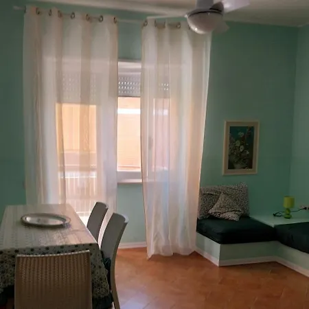 Apartment Marebello *