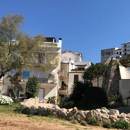 Marebello Apartamento *